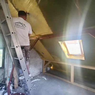 Tetőtér beépítéses épületek, külső és belső oldal felől, valamint padlásról-11
