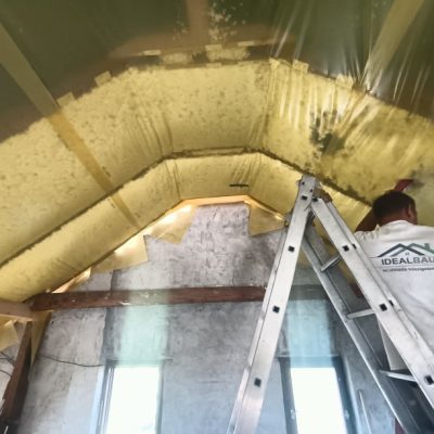 Tetőtér beépítéses épületek, külső és belső oldal felől, valamint padlásról-12