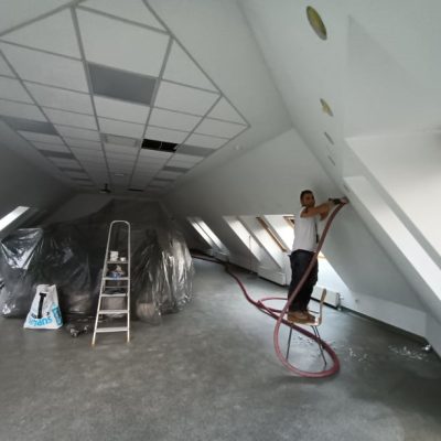 Tetőtér beépítéses épületek, külső és belső oldal felől, valamint padlásról-15